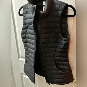 Lululemon Pack it Down Vest Size 4